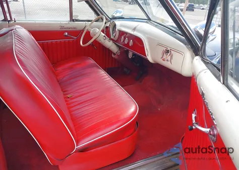 1951 Ford Crown Victoria z USA, uszkodzony, nr VIN BINR151328